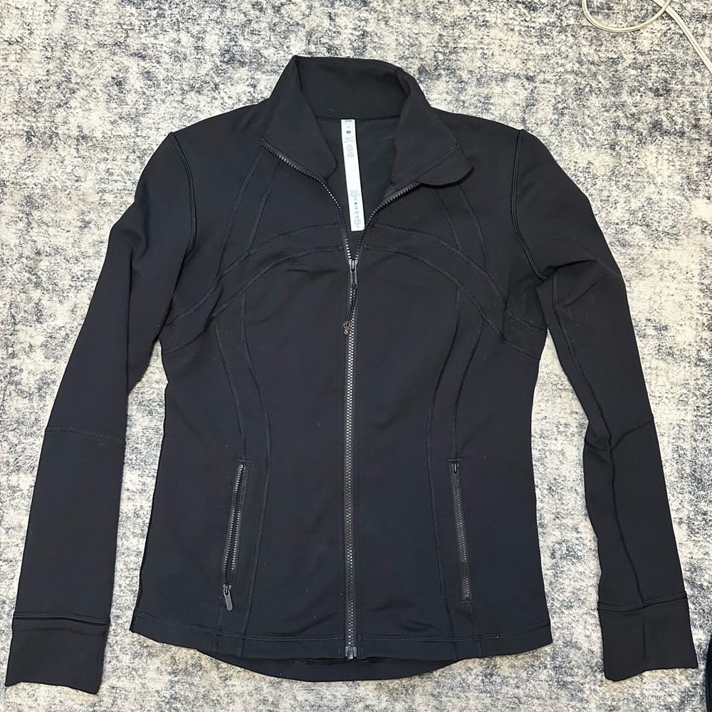 Lululemon define jacket size 12